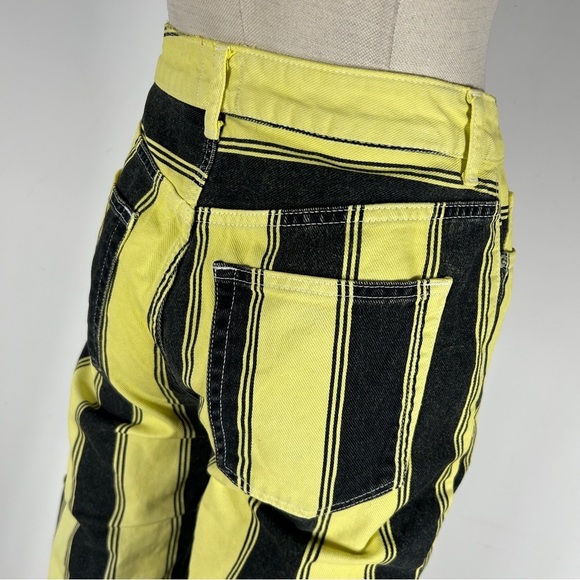 💕BDG Yellow and Black Striped Women's mom Jeans 27x30 - Picture 5 of 13